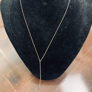 Silver minimalist necklace